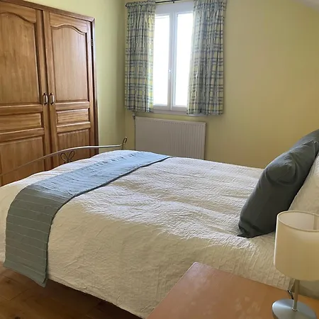 The Charming Private At La Grenouillere *